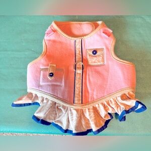 Dog dress / sweater. Small to medium size